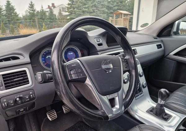 Volvo V70 cena 35900 przebieg: 166000, rok produkcji 2013 z Pleszew małe 379